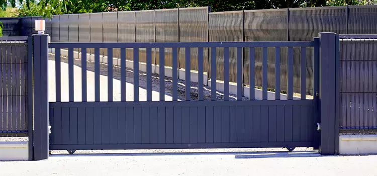 Driveway Gate Installation Contractors Dubuque